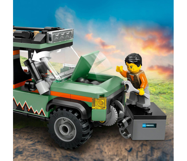 LEGO City 60447 Górska ciężarówka terenowa 4x4 - 1284111 - zdjęcie 10